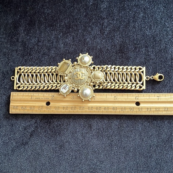 Chanel vintage logo  jewel chain link cuff bracelet - Picture 9 of 14